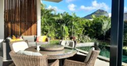 Accessible aux étrangers: A vendre une Magnifique Villa nichée dans un Domaine Résidentiel Sécurisé à Tamarin