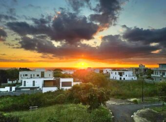 Magnifique appartement à louer avec piscine commune et vue sur la mer à Flic-en-Flac