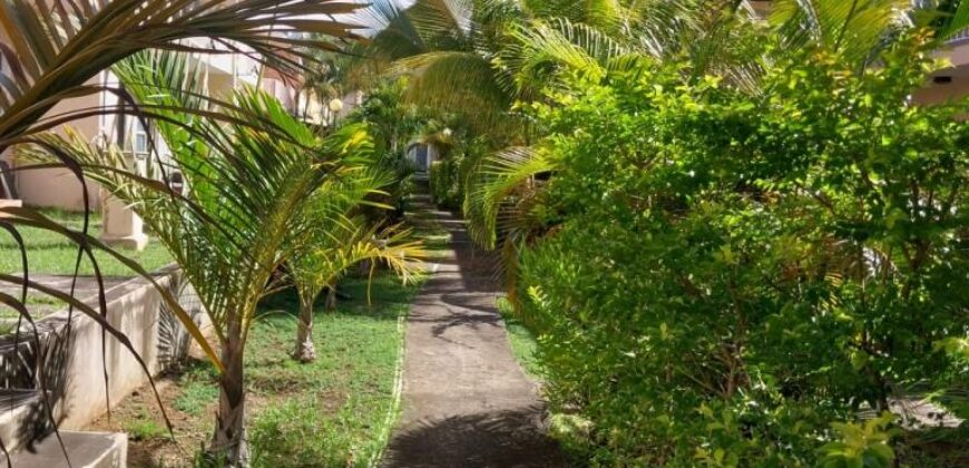 A vendre: Villa dans une résidence sécurisée avec piscine commune à Grand Gaube.