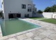 A louer villa neuve et contemporaine avec piscine et vue exceptionnelle à Tamarin