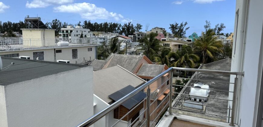 A louer appartement T4 situé dans une résidence sécurisée avec piscine à Flic en Flac