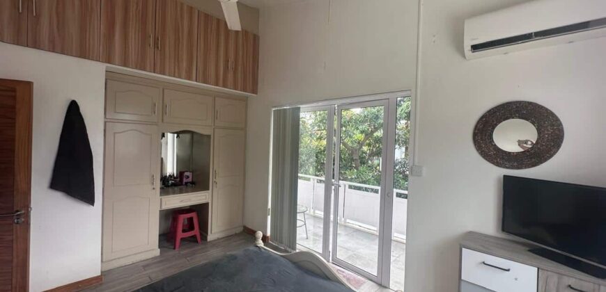 A vendre une petite maison cosy dans une résidence privée et sécurisée à Pereybère.