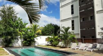 Location d’un magnifique appartement récent dans une résidence sécurisée avec piscine commune à Rivière Noire.