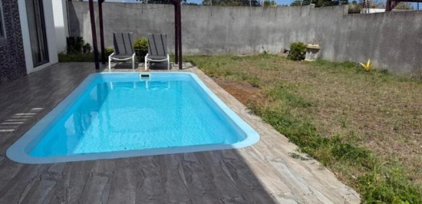 Location d’une agréable maison avec piscine située proche plages et commerces à Grand Baie